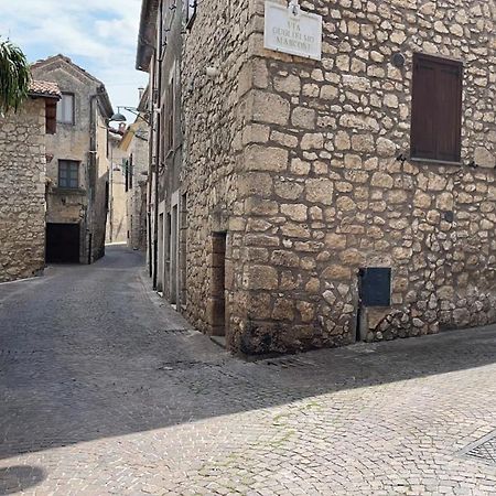 Апартаменты Vicovacanze Acero Vico nel Lazio Экстерьер фото